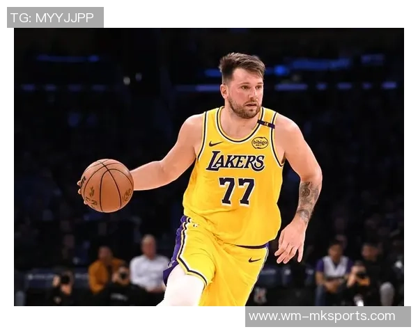 保罗归队，快船将重建？湖人迎利好音讯，尖端扣将辅佐东契奇？